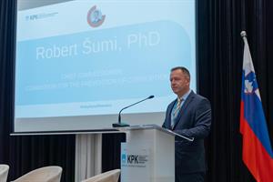 Robert Sumi, PhD
