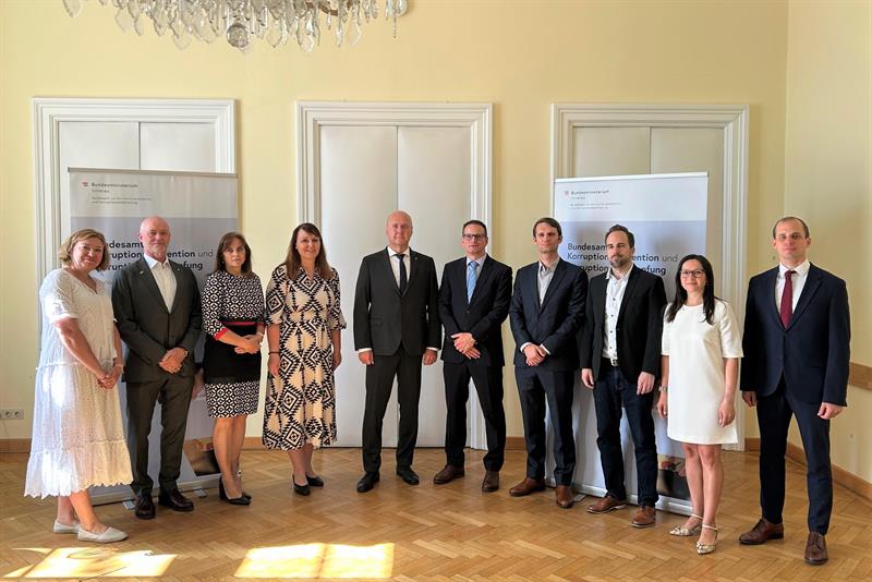 Delegation GIBS und BAK.