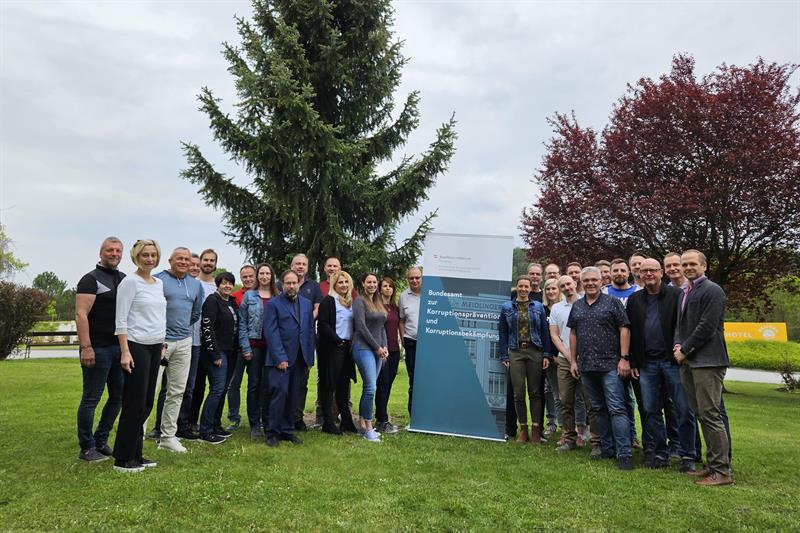 Picture for article: BAK advanced anti-corruption training