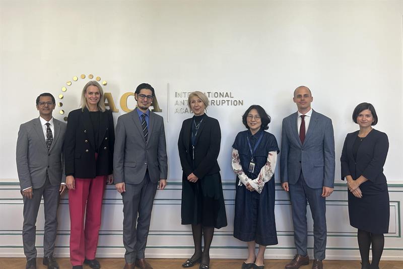 Picture for article: BAK delegation pays visit to new Dean of IACA