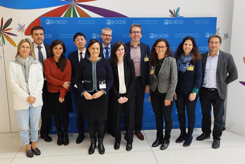 Representatives of the BMJ, BMEIA, BMF, WKStA, OECD and BAK as well as country auditors from Germany and South Korea.