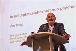 Prof. Dr. Thomas Müller