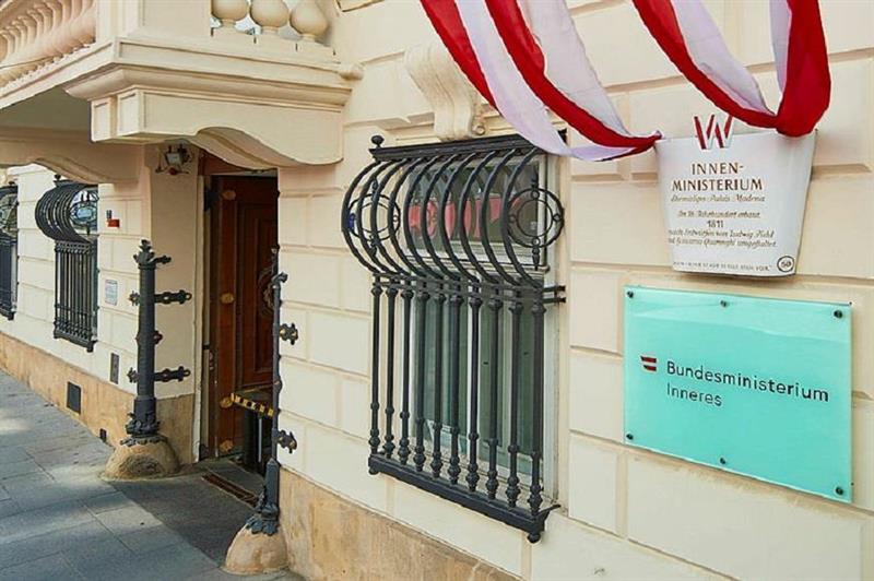 Foto zu Artikel: EBM-Beirat veröffentlicht Jahresbericht 2024