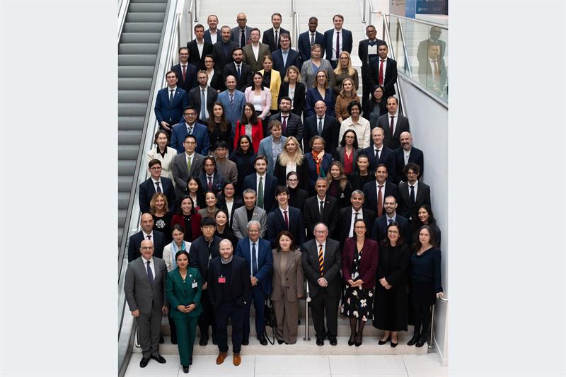 Group photo delegations.