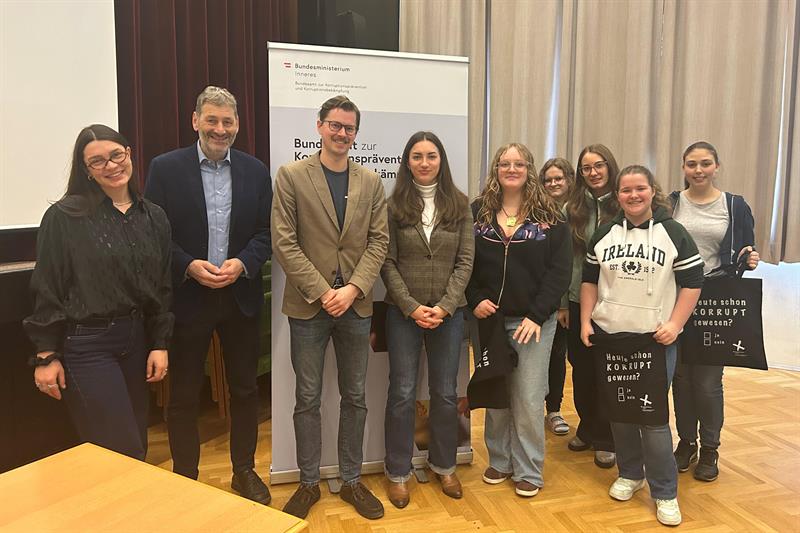 Gruppenfoto Anti-Korruptionsevent.